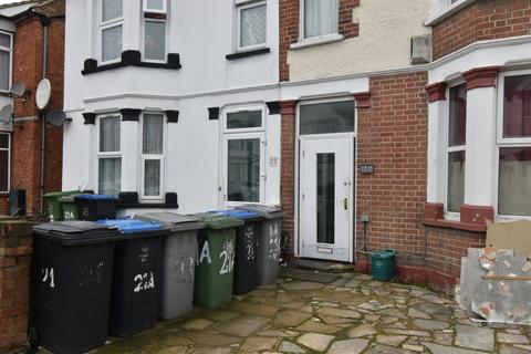 undefined, Wembley, HA0