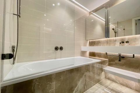 2 bedroom apartment to rent, Parkside Apartments, London, W12