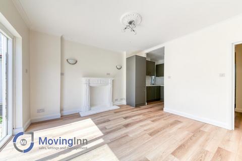 3 bedroom flat for sale, Frant Road, Thornton Heath, CR7 7JY