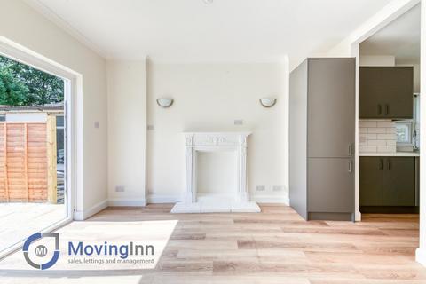 3 bedroom flat for sale, Frant Road, Thornton Heath, CR7 7JY