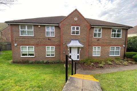 2 bedroom apartment to rent, Lockswood Close, Barnet EN4