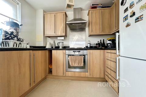 2 bedroom apartment for sale, Coombe Way, Farnborough, Hampshire