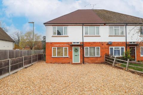 2 bedroom maisonette for sale - Kenilworth Road, Fleet GU51