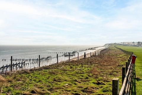 undefined, Coast Road, Corton