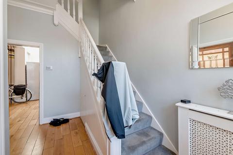 4 bedroom semi-detached house for sale, Holderness Road, Hull, HU9