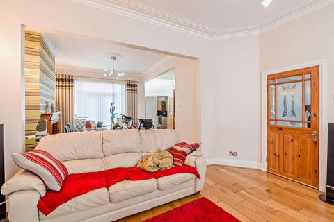 4 bedroom semi-detached house for sale, Holderness Road, Hull, HU9