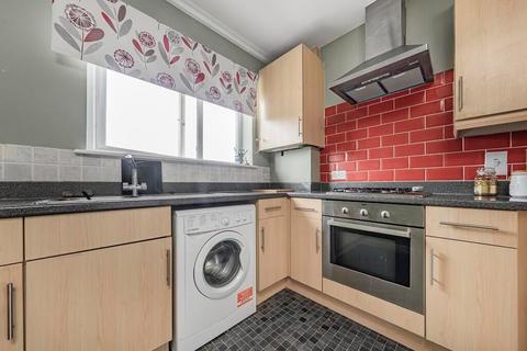 1 bedroom flat for sale, Windrush Drive, High Wycombe, HP13
