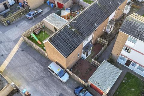 undefined, Newport Close, Hull