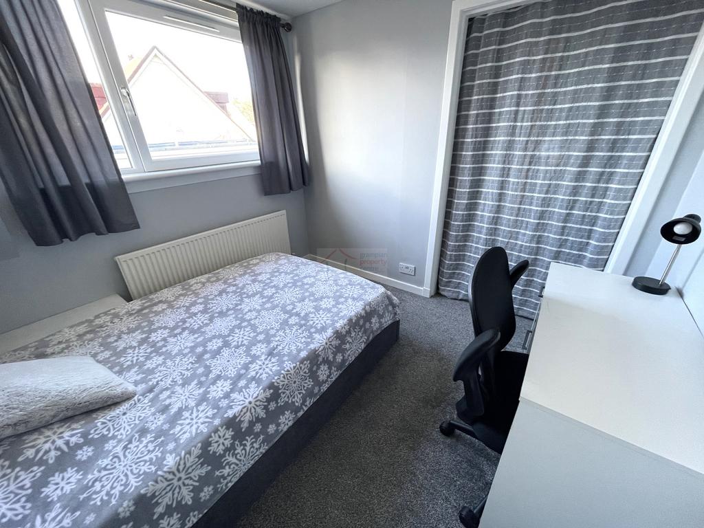 Bedroom 3a.JPG