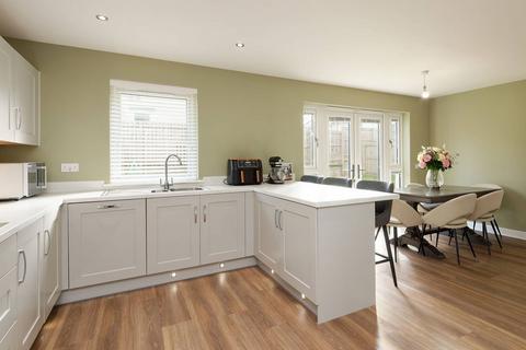4 bedroom detached house for sale, 3 Allerdice Road, East Calder, EH53 0PW