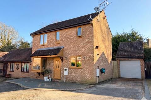 undefined, Scott Close, Daventry