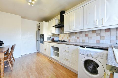 3 bedroom bungalow for sale, Cowlishaw Lane, Oldham OL2