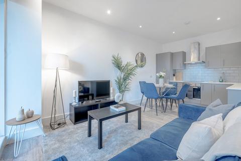 2 bedroom flat to rent, Avenir Heights, Station Approach Road, Coulsdon, CR5