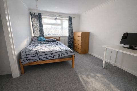 2 bedroom terraced house for sale, Priorsdean Crescent, Hampshire PO9