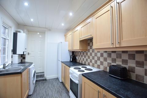 Elmfield Terrace, Gateshead, NE10