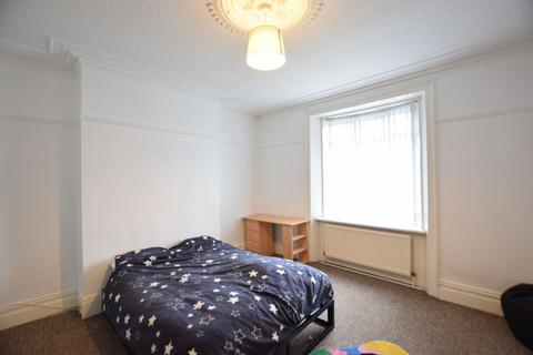 undefined, Elmfield Terrace, Gateshead, NE10