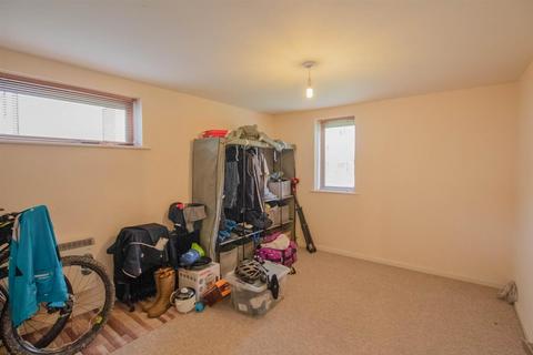 undefined, Waters Edge, Haverhill CB9