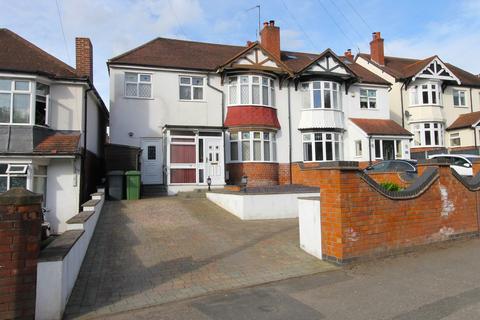 3 bedroom semi-detached house for sale, Stourbridge Road, Kidderminster, DY10