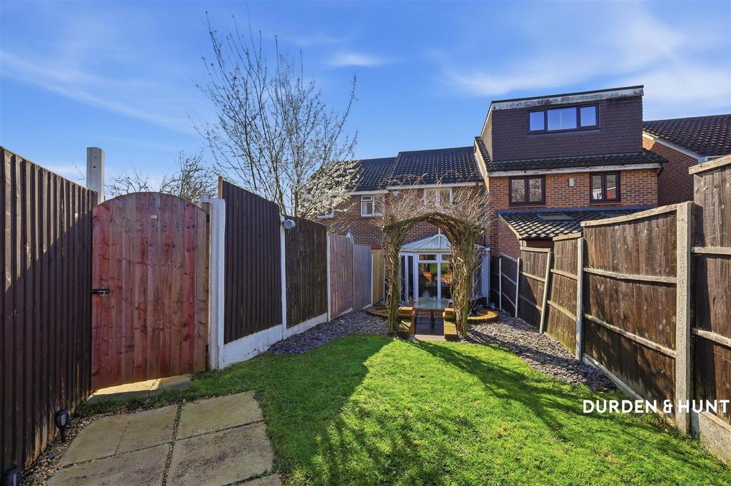 Maybury Close