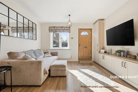 undefined, Maybury Close, Loughton, IG10