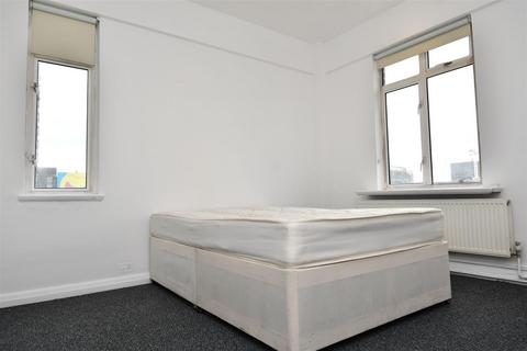 undefined, Euston Road, Fitzrovia, London