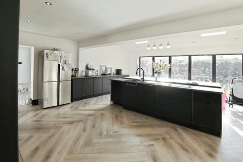 undefined, North Park Road, Liverpool, L32
