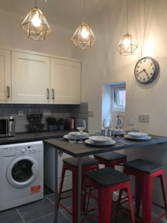 1 bedroom in a house share to rent, Church Street Dudley DY5 3QP