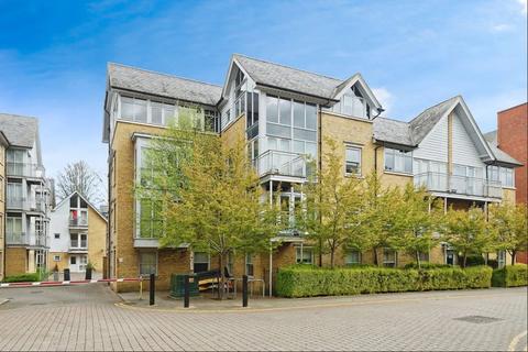 1 bedroom flat to rent, Bingley Court, Canterbury, CT1