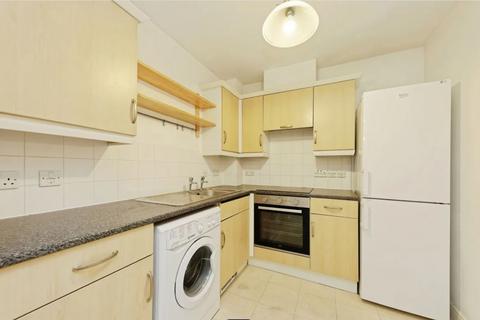 1 bedroom flat to rent, Bingley Court, Canterbury, CT1