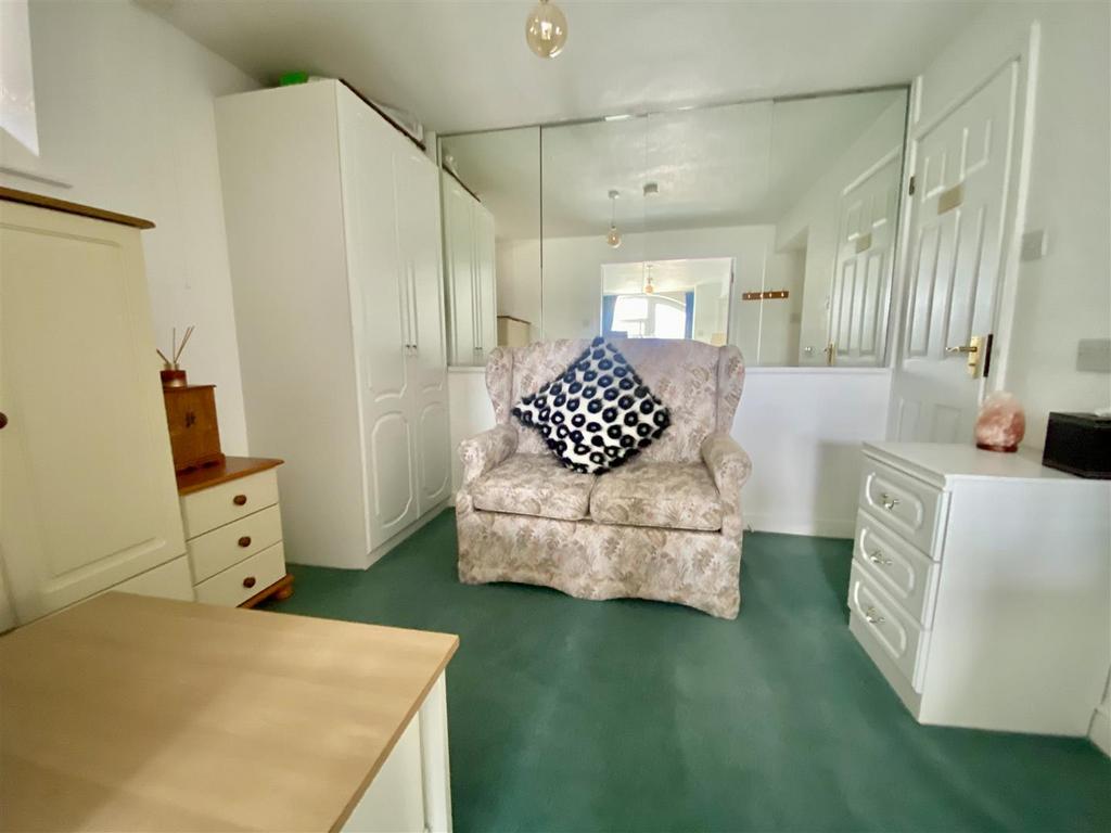 Bramleys Estate Agents - Lady Heton Avenue - Mirfi