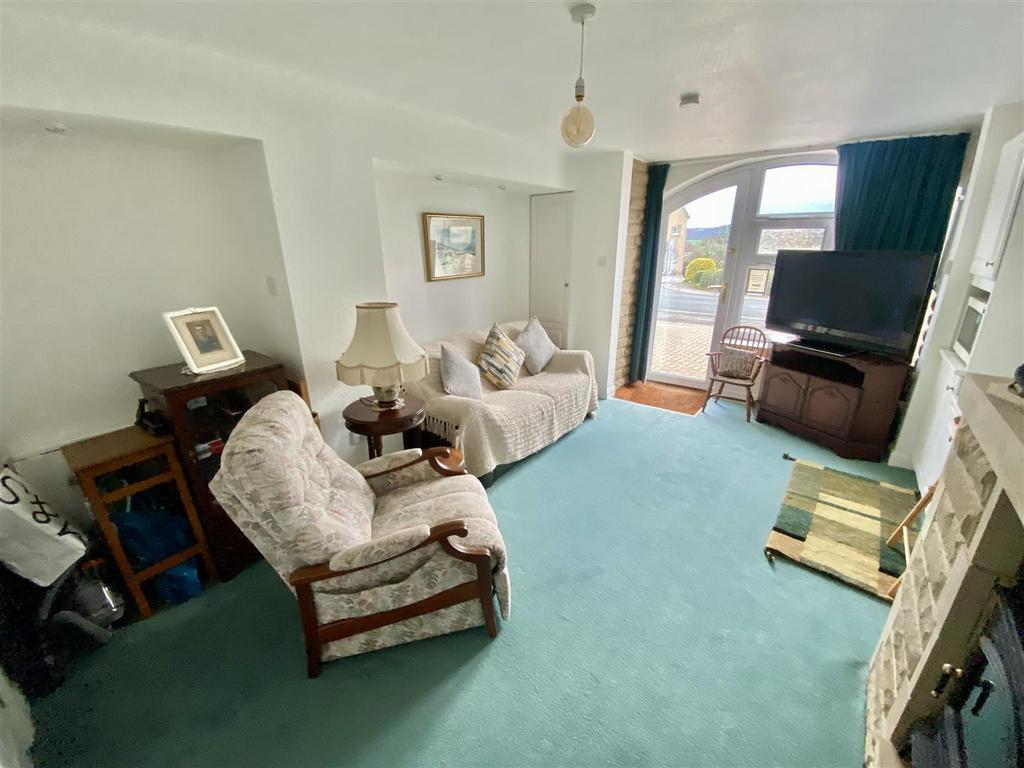Bramleys Estate Agents - Lady Heton Avenue - Mirfi