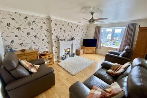 undefined, Lady Heton Avenue, Mirfield