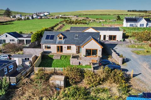 4 bedroom detached house for sale, Bryn Eithin, Llithfaen