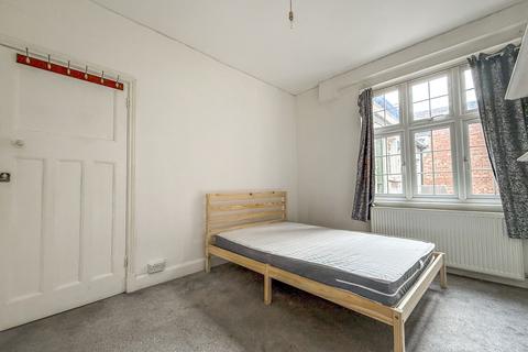 undefined, London SE9