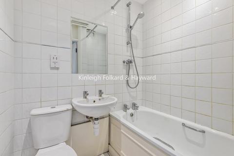 2 bedroom flat to rent, Masons Hill, Bromley, Kent, BR2