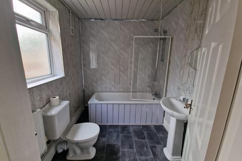 undefined, Birmingham B9