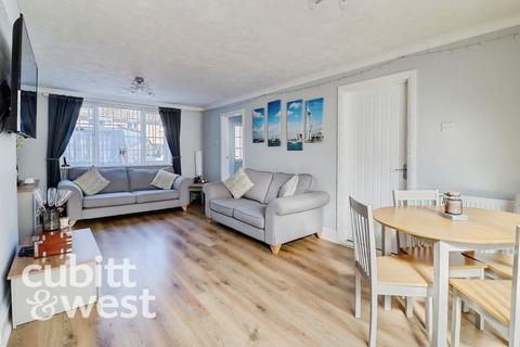 undefined, Thruxton Road Havant PO9