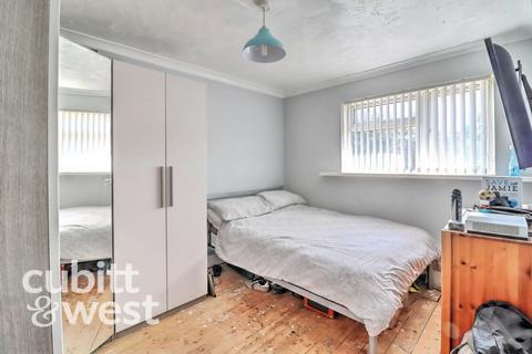 undefined, Thruxton Road Havant PO9