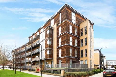 1 bedroom flat to rent, Aster Court 7 Woodcote Road, Wallington
