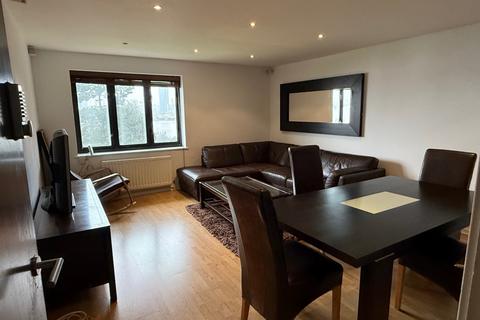2 bedroom apartment to rent, Van Gogh Court London, London, E14