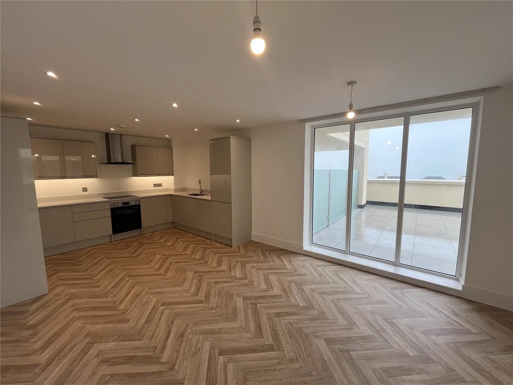 Lounge/Kitchen