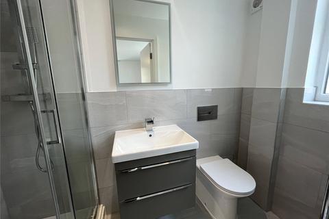 2 bedroom flat to rent, Archery Gardens, St. Leonards-on-Sea, East Sussex, TN38