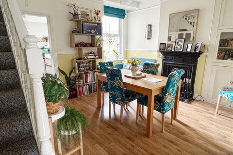 undefined, Queen Street, Littlehampton BN17