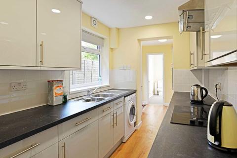 1 bedroom terraced house to rent, Alton Road, Birmingham B29