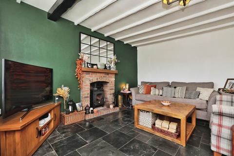3 bedroom cottage for sale, Butt Hill, Whitwell, Worksop