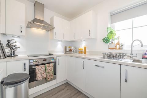 2 bedroom flat for sale, Fife Way, Aylesham, Canterbury, CT3