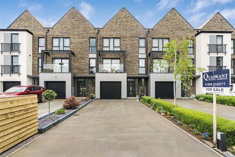 undefined, Lindh Road, Upper Heyford, Bicester