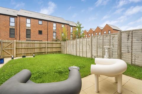 undefined, Lindh Road, Upper Heyford, Bicester