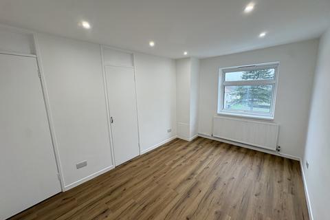 1 bedroom apartment to rent, Rivermill, HARLOW