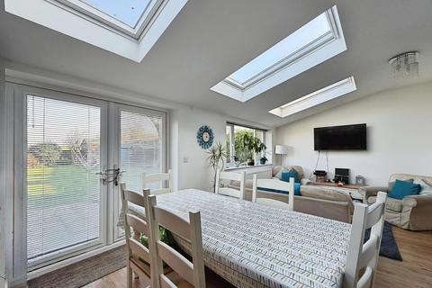 3 bedroom detached house for sale, Danvers Road, Banbury OX15